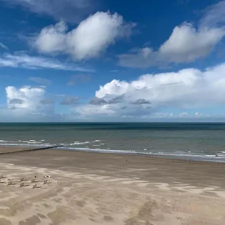 In Near Beach, Cleaning Included