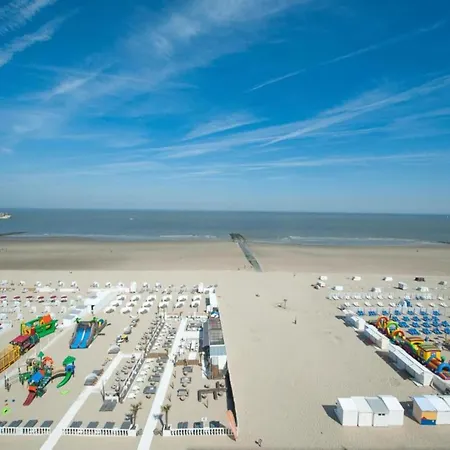 شقة In Near Beach, Cleaning Included بلانكنبرخ